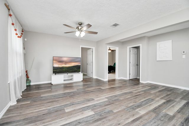 115 Morrell Street, Baytown, TX 77520