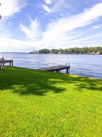 15204 Jamaica Drive, Willis, TX 77318