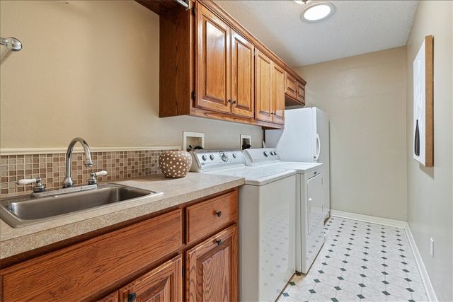 17 Cambria Lane, Bella Vista, AR 72715
