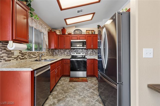 121 Hermosa Way, Mesquite, NV 89027