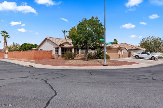 121 Hermosa Way, Mesquite, NV 89027