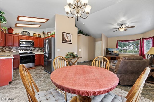 121 Hermosa Way, Mesquite, NV 89027