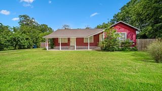 1164 3rd Street, Clute, TX 77531