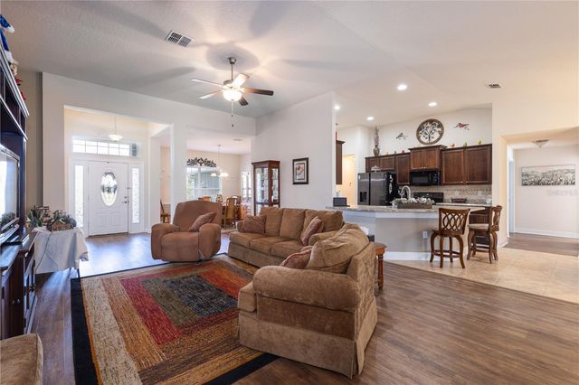 2030 ANGEL FISH LOOP, Leesburg, FL 34748