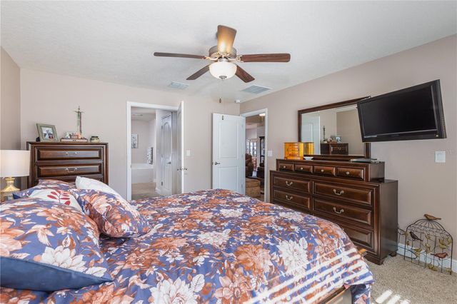 2030 ANGEL FISH LOOP, Leesburg, FL 34748