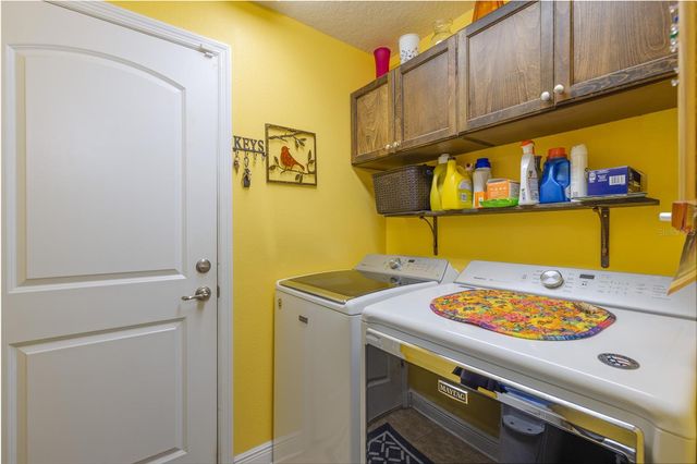 2030 ANGEL FISH LOOP, Leesburg, FL 34748