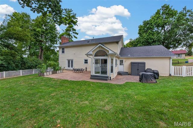 14980 Claymont Estates Drive, Chesterfield, MO 63017