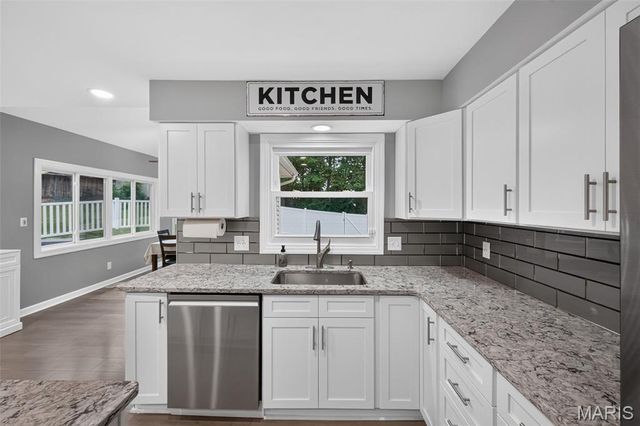 14980 Claymont Estates Drive, Chesterfield, MO 63017