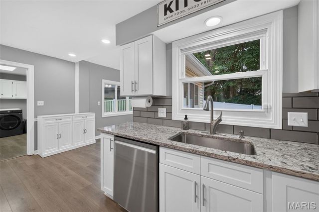14980 Claymont Estates Drive, Chesterfield, MO 63017