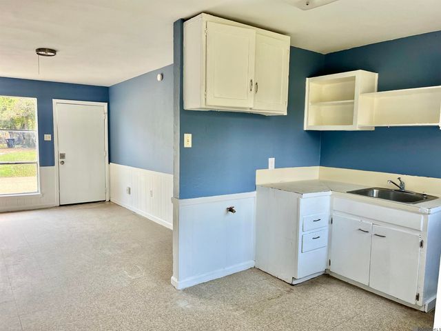 5965 Denova St, Baton Rouge, LA 70812