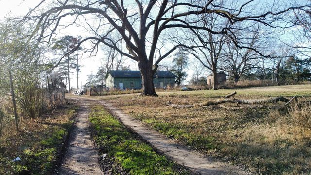 1681 County Road 3800 Road, Lamar, AR 72846