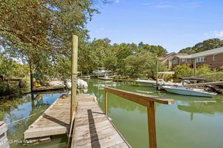 802 Sound View Drive, Hampstead, NC 28443