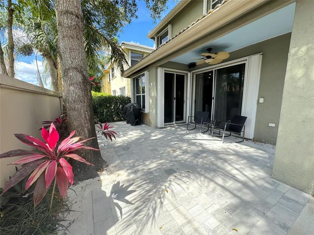 143 NW 107th Terrace, Plantation, FL 33324