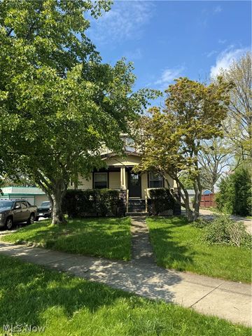4662 Pearl Road, Cleveland, OH 44109