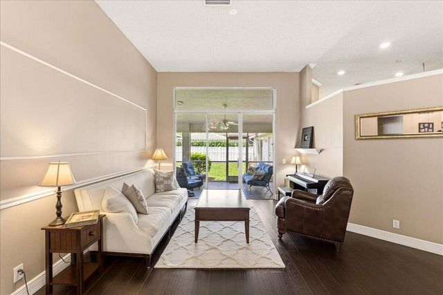 830 Heritage Drive, Weston, FL 33326