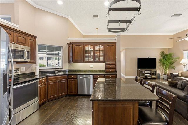 830 Heritage Drive, Weston, FL 33326