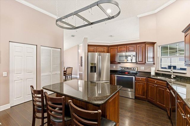 830 Heritage Drive, Weston, FL 33326