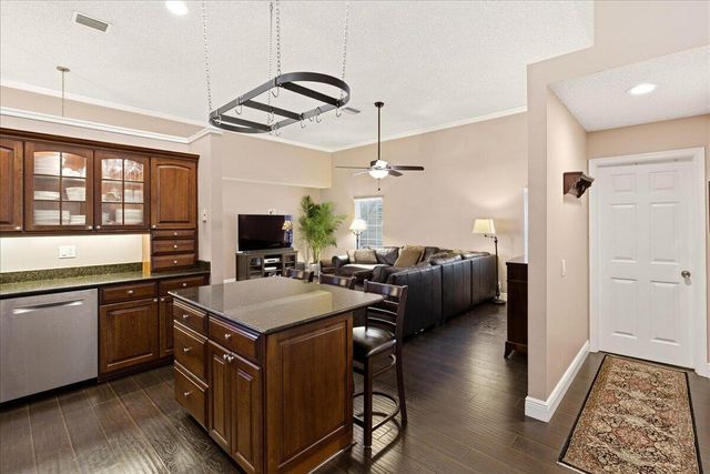 830 Heritage Drive, Weston, FL 33326