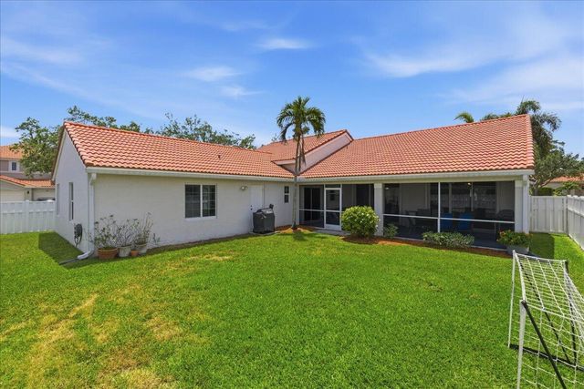830 Heritage Drive, Weston, FL 33326