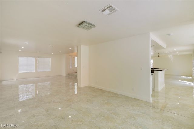 3116 Ocean Port Drive, Las Vegas, NV 89117