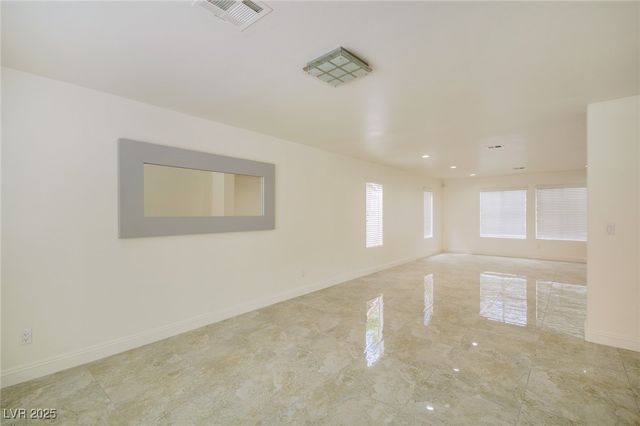 3116 Ocean Port Drive, Las Vegas, NV 89117