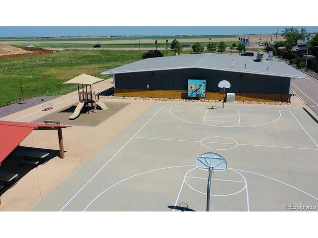 405 Wildflower Ct, Bennett, CO 80102