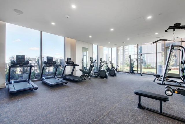 44 East Ave 2110, Austin, TX 78701