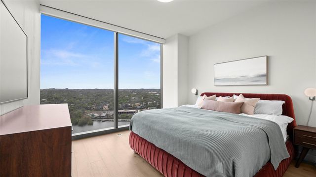 44 East Ave 2110, Austin, TX 78701