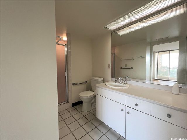 1860 Ala Moana Boulevard 902B, Honolulu, HI 96815