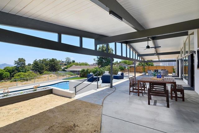6117 Madra, San Diego, CA 92120