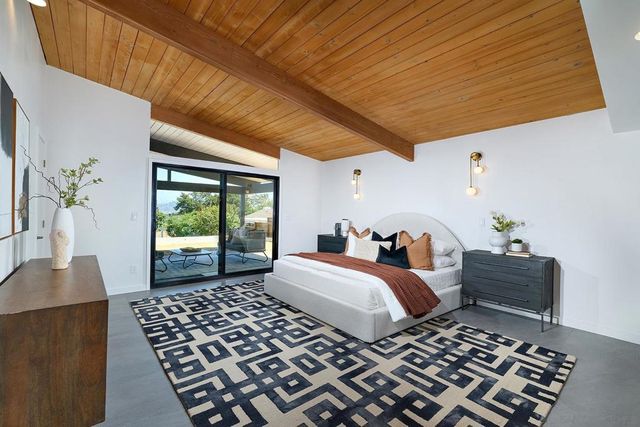 6117 Madra, San Diego, CA 92120