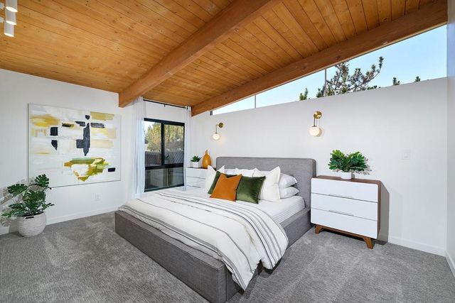 6117 Madra, San Diego, CA 92120