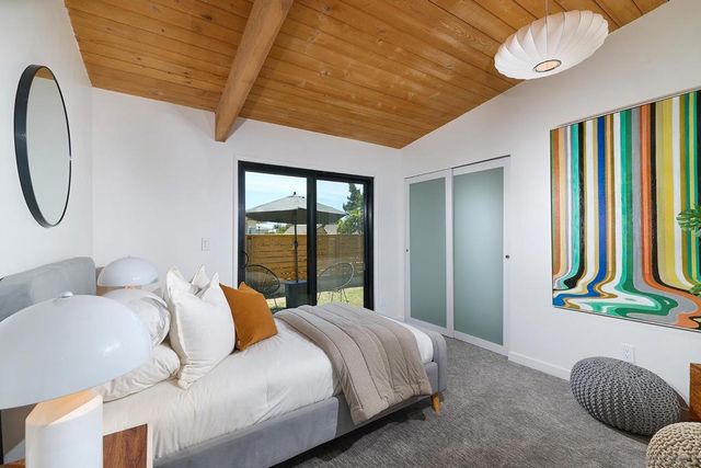 6117 Madra, San Diego, CA 92120