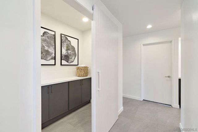 6117 Madra, San Diego, CA 92120