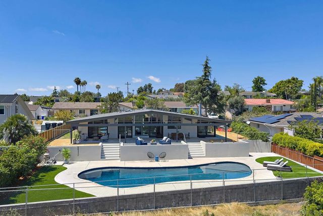 6117 Madra, San Diego, CA 92120