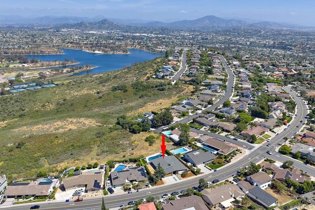 6117 Madra, San Diego, CA 92120