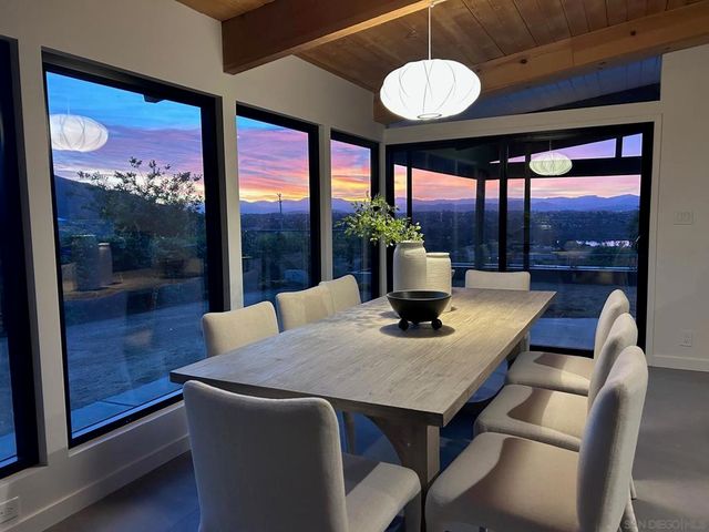 6117 Madra, San Diego, CA 92120