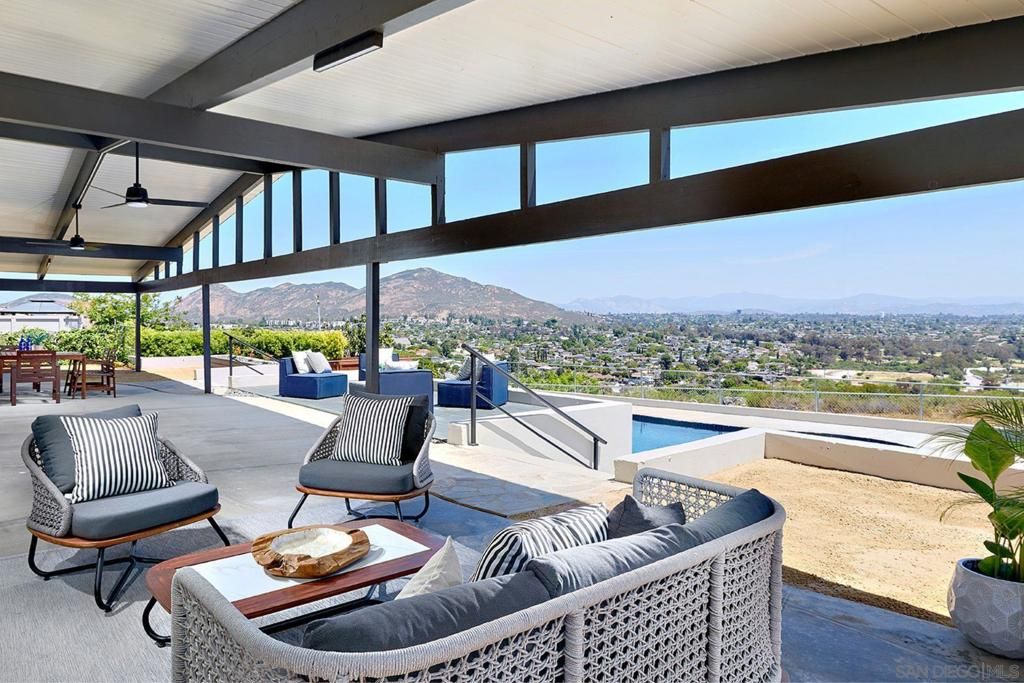 6117 Madra, San Diego, CA 92120