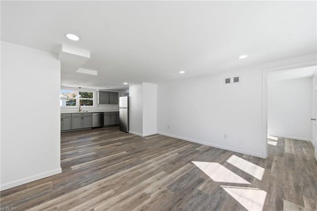 4860 Elmhurst AVE, Norfolk, VA 23513