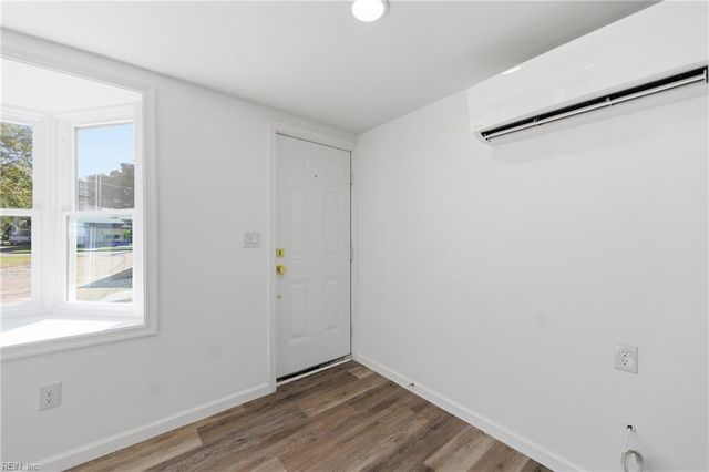 4860 Elmhurst AVE, Norfolk, VA 23513