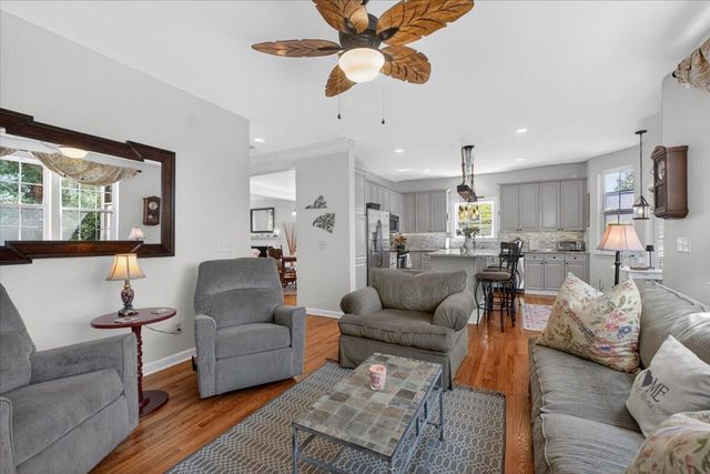 1428 Bloomingdale Lane, Mount Pleasant, SC 29466