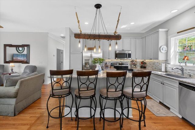 1428 Bloomingdale Lane, Mount Pleasant, SC 29466