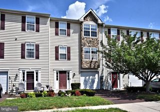 1055 BALLEY DR, Phoenixville, PA 19460