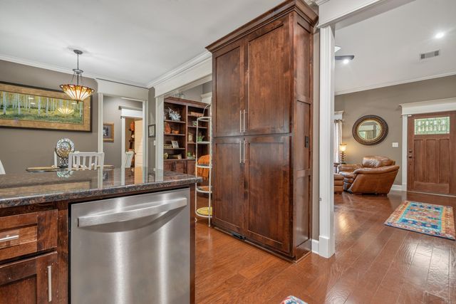 1312 Richard Street, Hot Springs, AR 71913