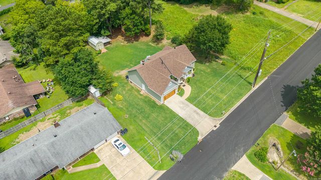 1312 Richard Street, Hot Springs, AR 71913