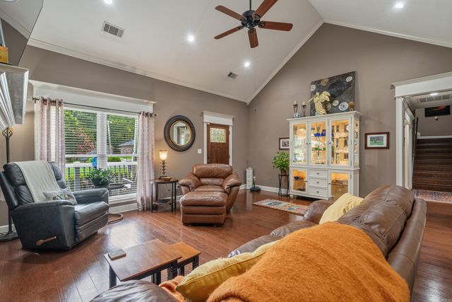 1312 Richard Street, Hot Springs, AR 71913