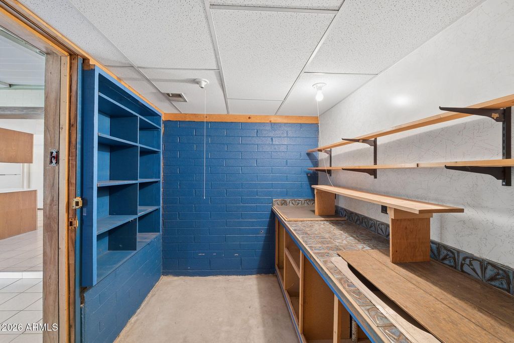 Image 22 of property listing at 4045 W CAMINO ACEQUIA --, Phoenix, AZ 85051