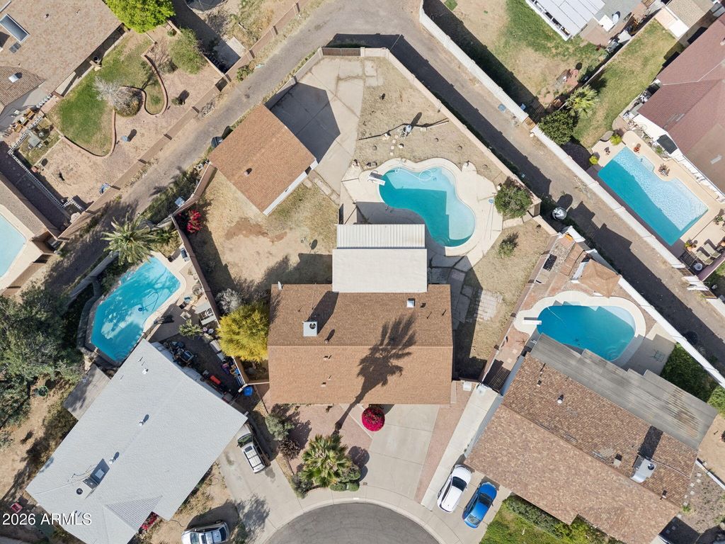 Image 32 of property listing at 4045 W CAMINO ACEQUIA --, Phoenix, AZ 85051