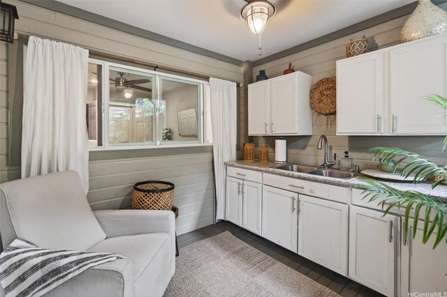 122 Kahako Street A, Kailua, HI 96734