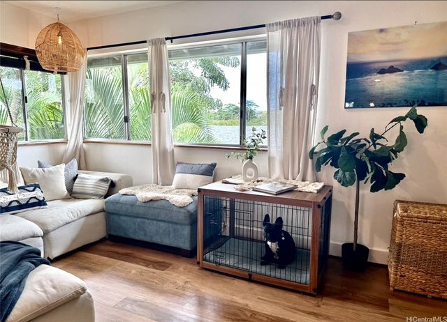 122 Kahako Street A, Kailua, HI 96734